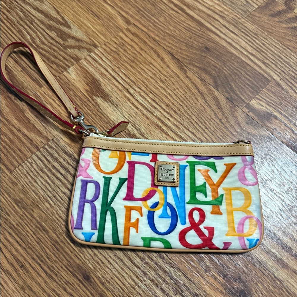 DOONEY & BOURKE RETRO GRAFICA LARGE SLIM WRISTLET - Picture 4 of 14